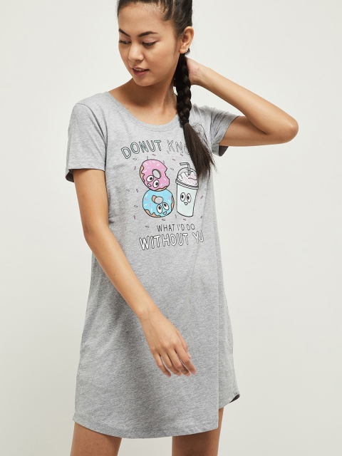 

max Women Grey Melange & White Printed Nightdress