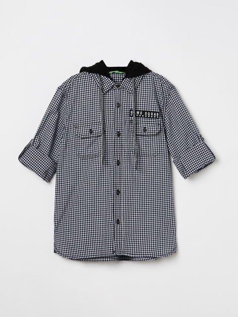

Bossini Boys Black Regular Fit Checked Casual Shirt