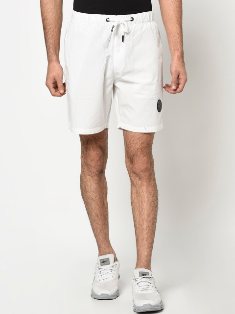 

Octave Men White Solid Regular Fit Regular Shorts