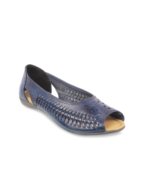 

Mochi Women Blue Textured Ballerinas