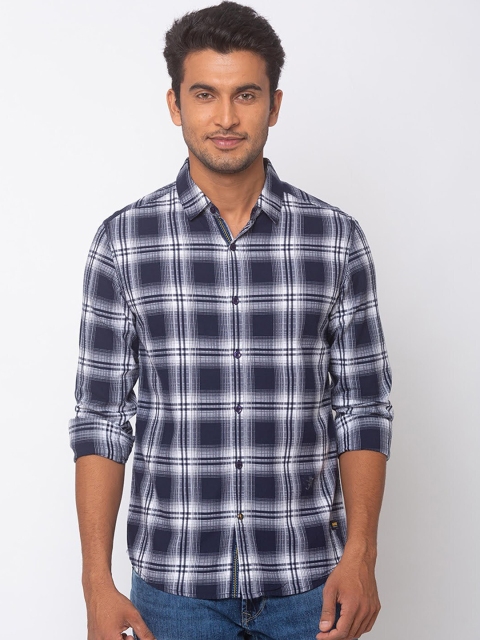 

SPYKAR Men Blue & White Slim Fit Checked Casual Shirt
