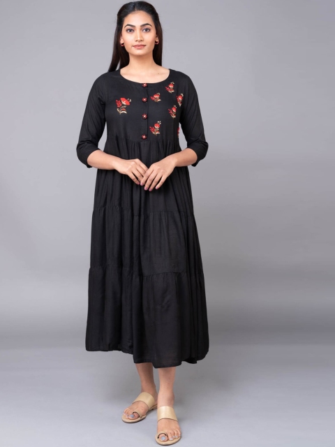 

KLM Fashion Mall Women Back Floral Embroidered Kurta, Black