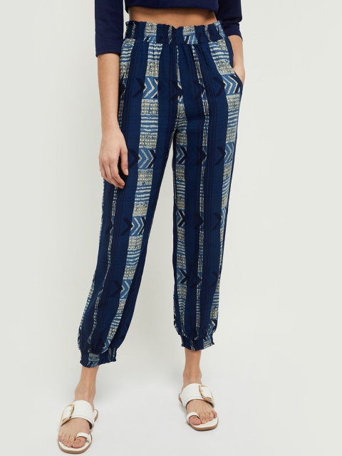 

max Women Navy Blue & White Printed Joggers