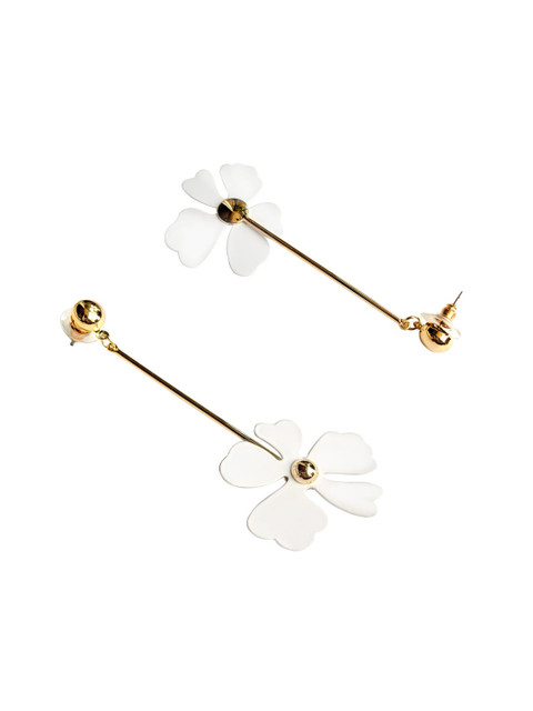 

Foxy Sperks White Contemporary Drop Earrings