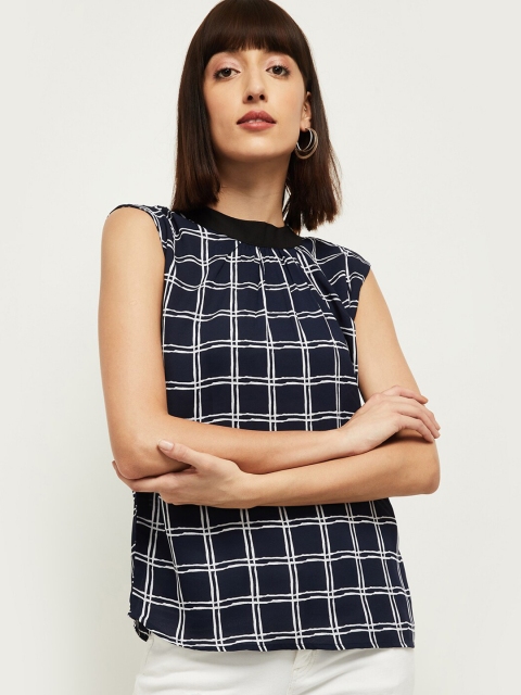 

Max Navy Blue & white checked indigo regular top