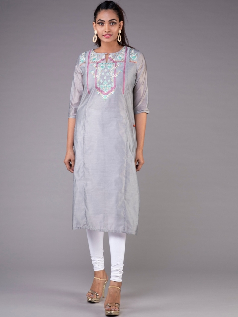 

KLM Fashion Mall Women Grey Yoke Design Chanderi Silk Kurta