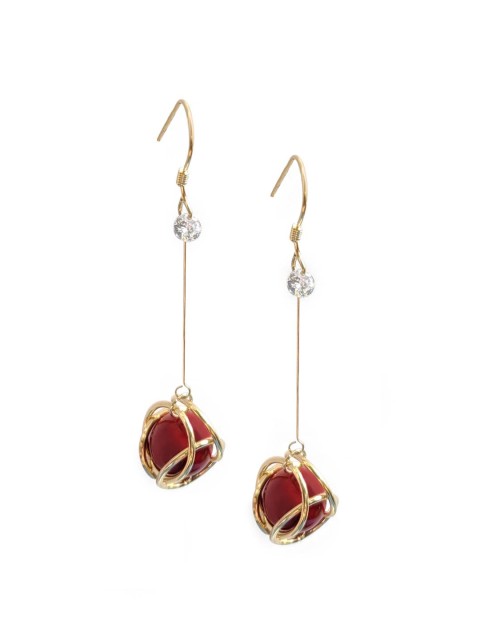 

Foxy Sperks Red & Gold-Toned Classic Drop Earrings