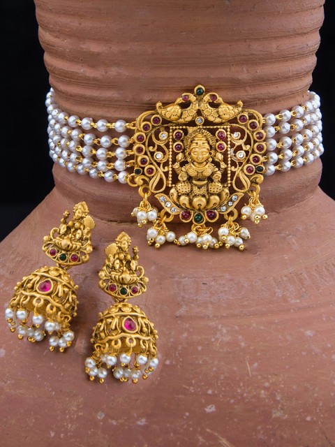 

Alankruthi Gold-Plated White & Pink Stone-Studded & Beaded Temple Jewellery Set