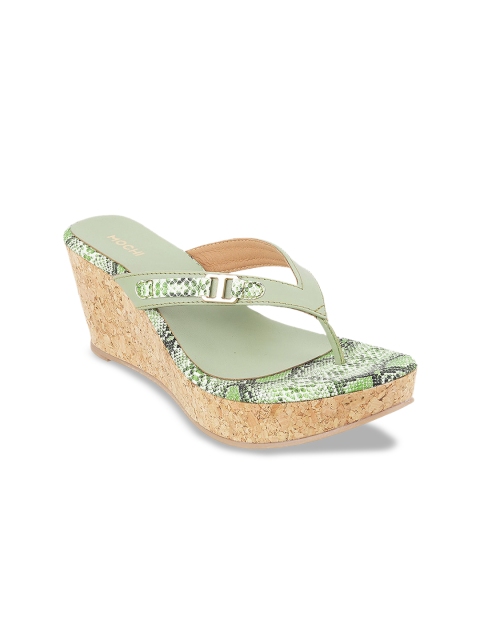 

Mochi Women Green Textured Wedges