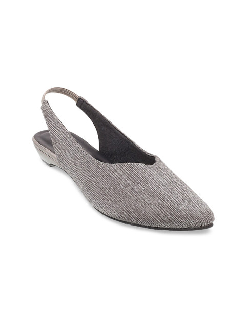

Mochi Women Grey Textured Mules
