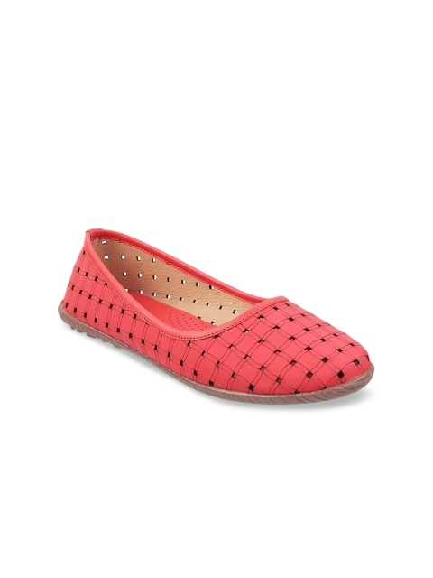 Mochi Women Red Solid Ballerinas