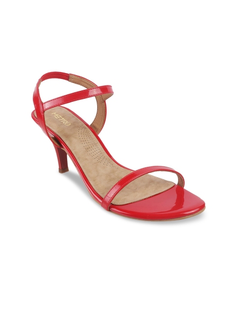 

Metro Women Red Solid Sandals