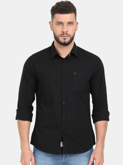 

VUDU Men Black Regular Fit Solid Casual Shirt
