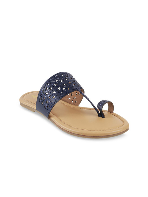 

Mochi Women Blue Textured One Toe Flats