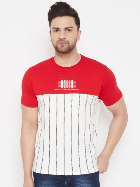 

98 Degree North Men Red Striped Round Neck T-shirt