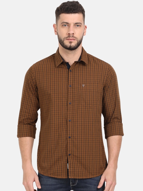 

VUDU Men Yellow Regular Fit Checked Casual Shirt