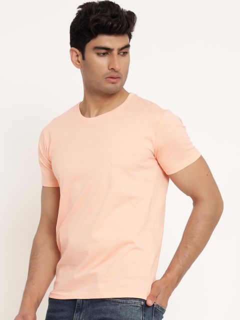 

Tistabene Men Peach-Coloured Solid Round Neck T-shirt