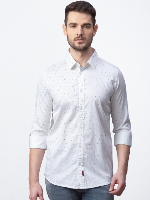 

SPYKAR Men White Slim Fit Printed Casual Shirt