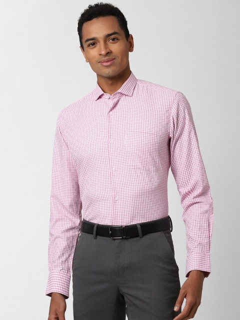 

Peter England Men Pink Regular Fit Checked Formal Shirt