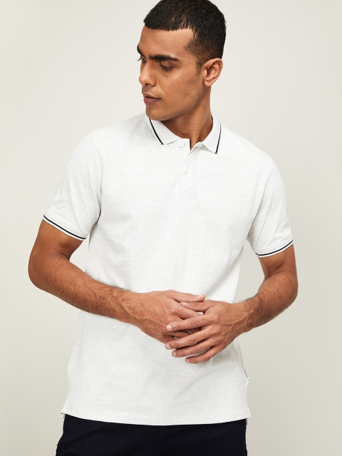 

Fame Forever by Lifestyle Men White Solid Polo Collar T-shirt