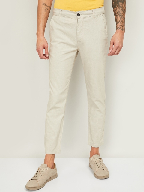

Bossini Men Beige Slim Fit Solid Regular Trousers