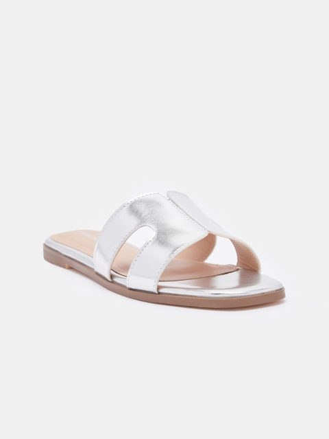

shoexpress Women Silver-Toned Colourblocked PU Open Toe Flats