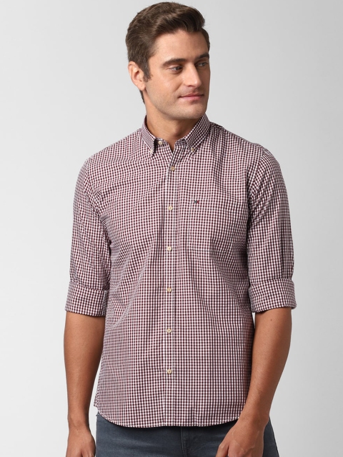 

Peter England Casuals Men Maroon & Off-White Slim Fit Checked Casual Shirt