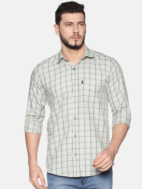 

LEVIZO Men Green Regular Fit Checked Casual Shirt
