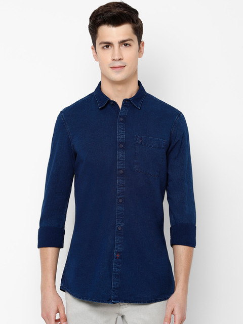 

Solly Jeans Co. Men Navy Blue Regular Fit Solid Casual Cotton Shirt
