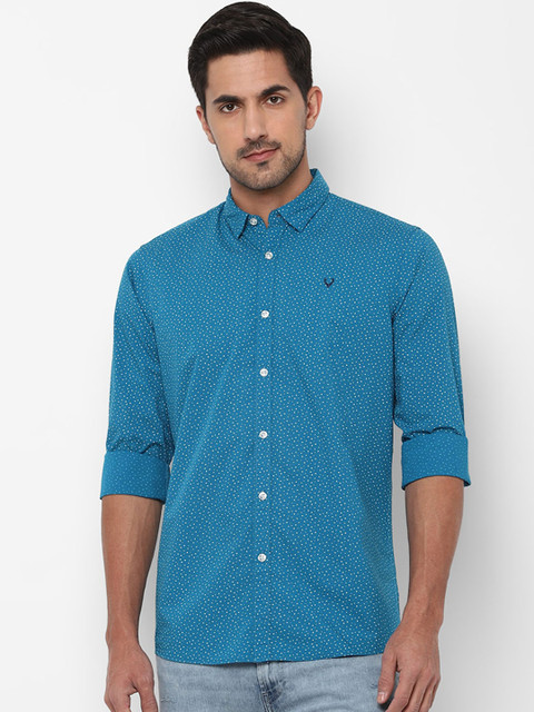 

Solly Jeans Co. Men Blue & White Regular Fit Printed Casual Cotton Shirt