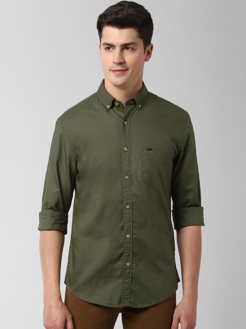 

Peter England Casuals Men Olive Green Slim Fit Solid Casual Shirt