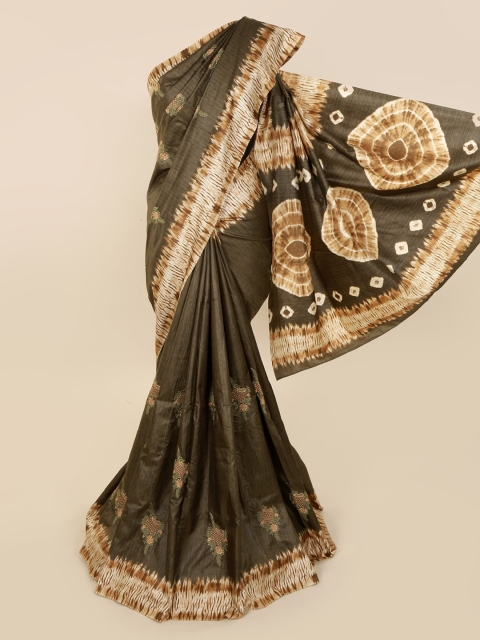 

Pothys Green & White Jute Cotton Embroidered Saree