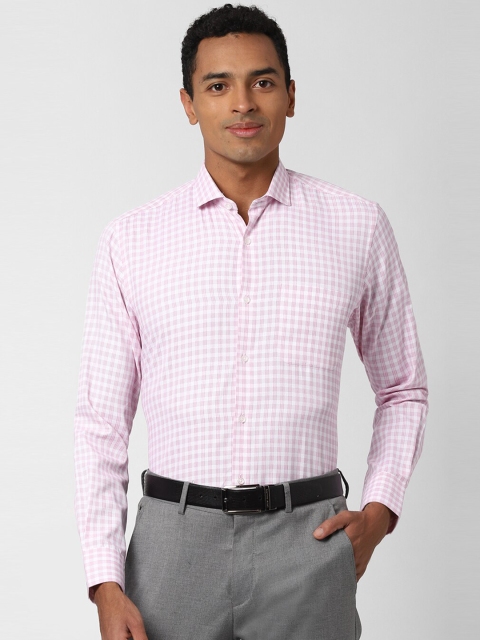 

Peter England Men Pink Regular Fit Checked Formal Shirt