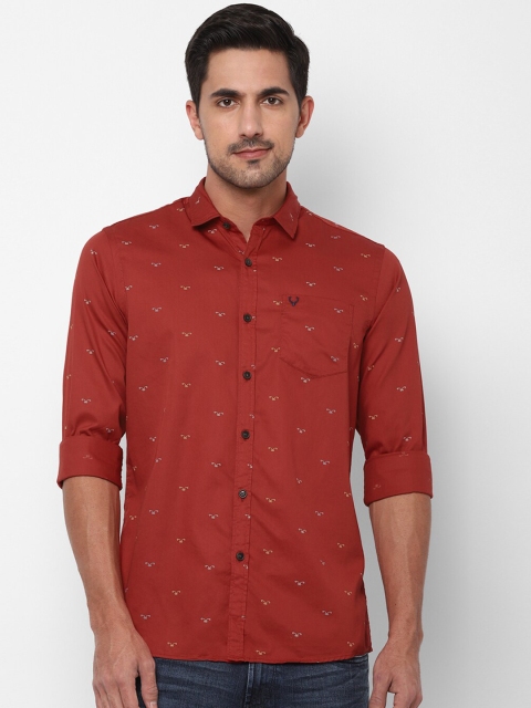 

Solly Jeans Co. Men Red & Beige Regular Fit Printed Casual Cotton Shirt