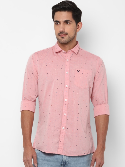 

Solly Jeans Co. Men Pink & Blue Regular Fit Printed Casual Cotton Shirt