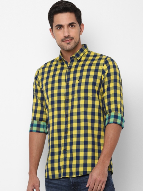 

Solly Jeans Co. Men Navy Blue & Yellow Regular Fit Checked Casual Cotton Shirt