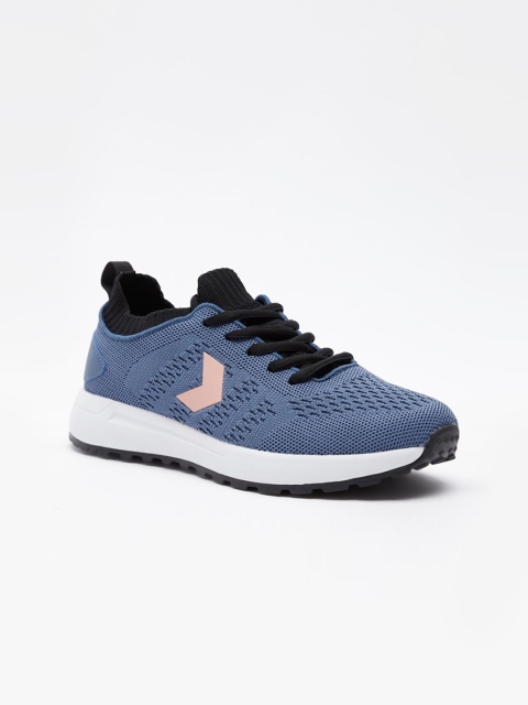 

shoexpress Women Blue Textile Training or Gym Shoes