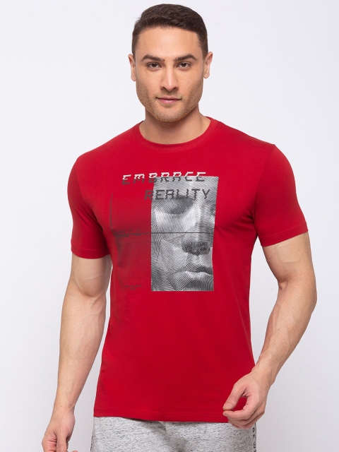 

Status Quo Men Red Printed Round Neck T-shirt