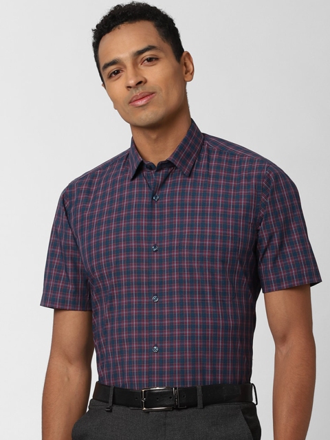 Peter England Men Navy Blue & Red Regular Fit Checked Formal Shirt