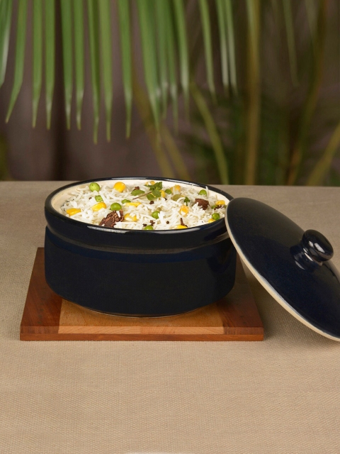 

StyleMyWay Navy Blue & Cream Ceramic Serving Donga Casserole With Lid