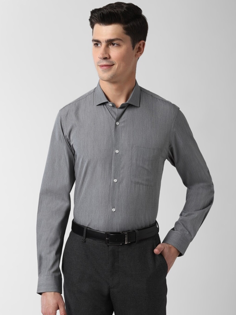 

Peter England Men Grey Slim Fit Solid Cotton Formal Shirt