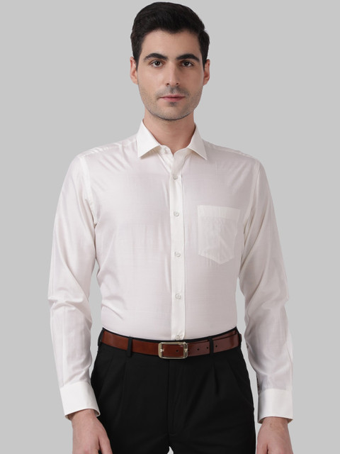 

Park Avenue Men White Regular Fit Solid Formal Shirt