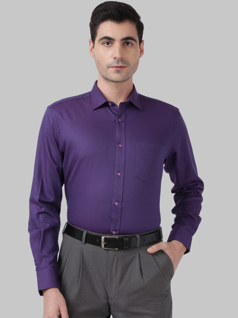 

Park Avenue Men Purple Regular Fit Solid Casual Shirt