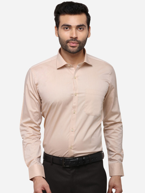 

METAL Men Beige Slim Fit Solid Formal Shirt
