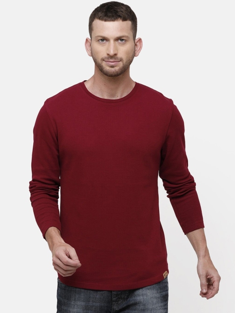 

Voi Jeans Men Maroon Solid Round Neck Cotton Pure Cotton T-shirt