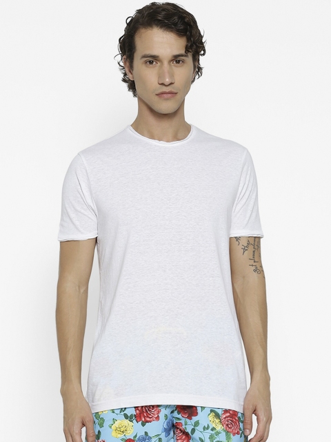 

FOREVER 21 Men White Self Design Round Neck T-shirt