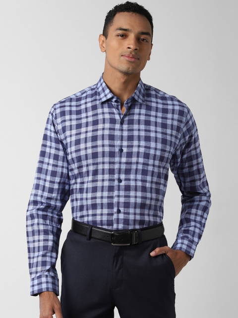 

Peter England Elite Men Blue Regular Fit Checked Formal Shirt