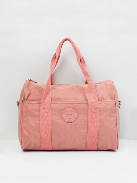 

max Pink Solid Shoulder Bag