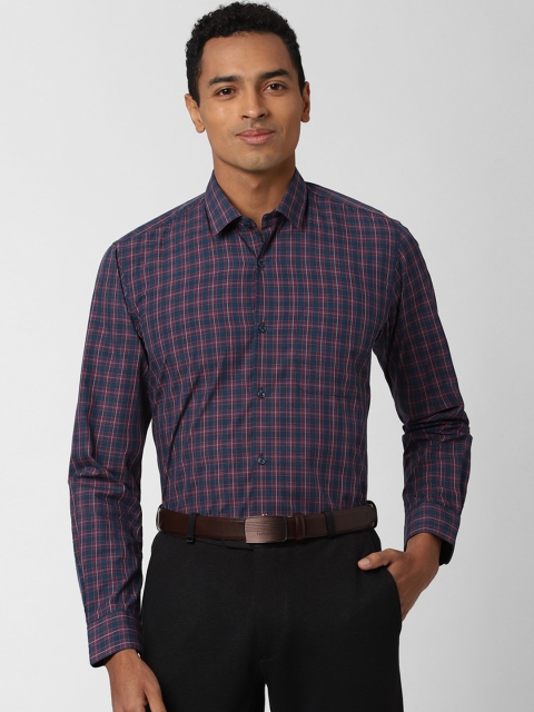 

Peter England Men Navy Blue & Red Regular Fit Checked Casual Shirt