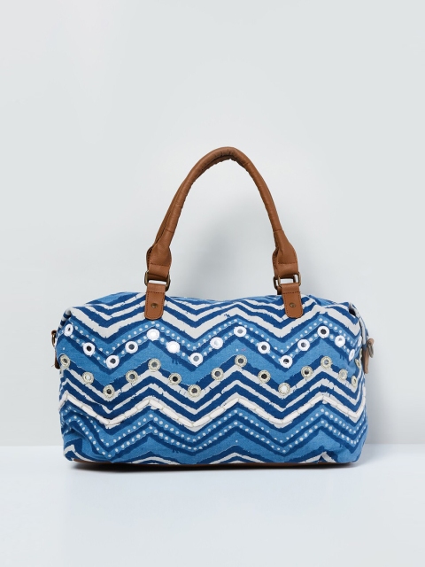 

max Blue Printed Handheld Bag